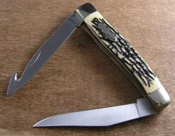 Couteau Schrade Uncle Henry Pro Skinner 2 Lames Acier Carbone Guthook Manche Delrin SCH877UH - Free Shipping